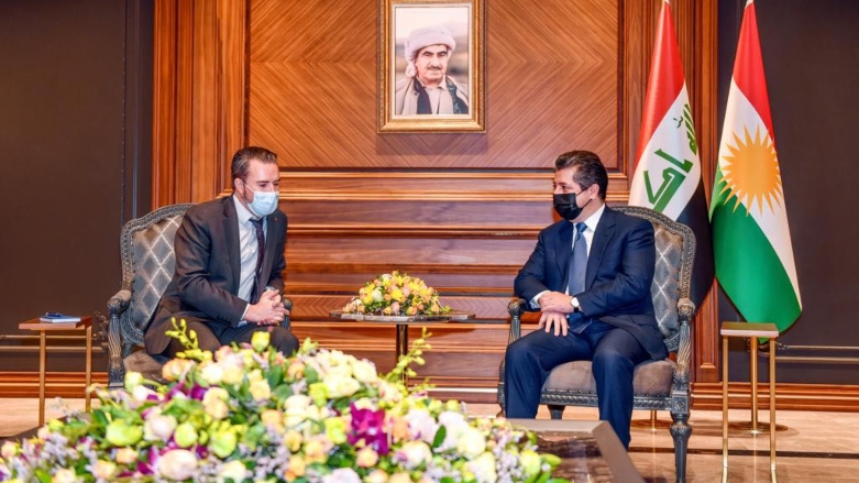 Canada’s Ambassador meets with PM Barzani, praises region’s peaceful coexistence